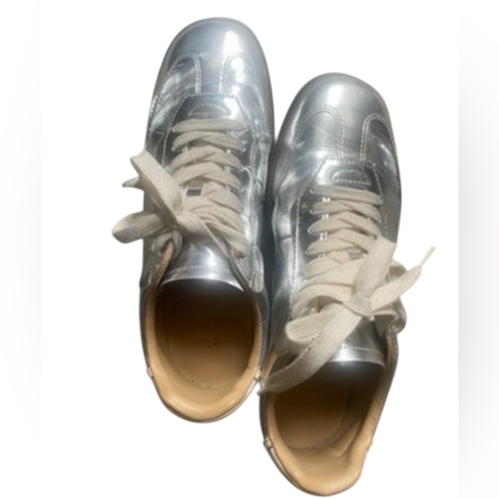 STEVE MADDEN Metallic Sneaker - Picture 3 of 14
